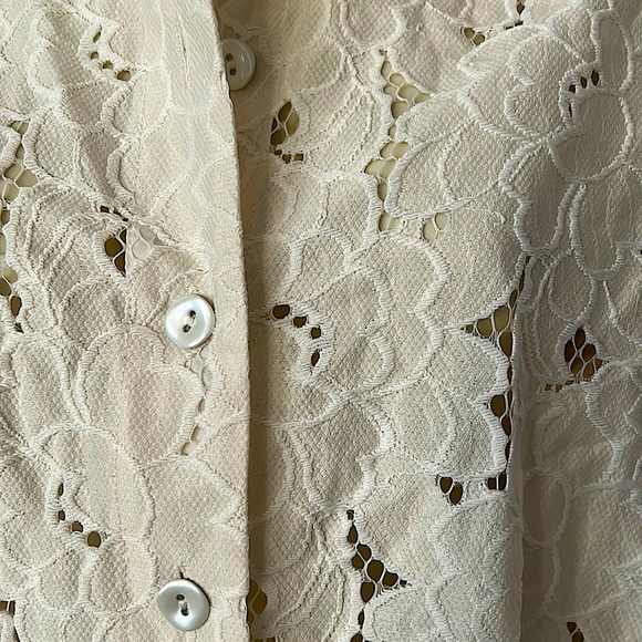 Cabi Ivory Floral Lace 3/4 Sleeves Jacket Size L - Picture 3 of 4